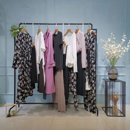 女裝品牌代理廣州高檔女裝批發(fā)市場在哪里進(jìn)貨廣東品牌折扣女裝